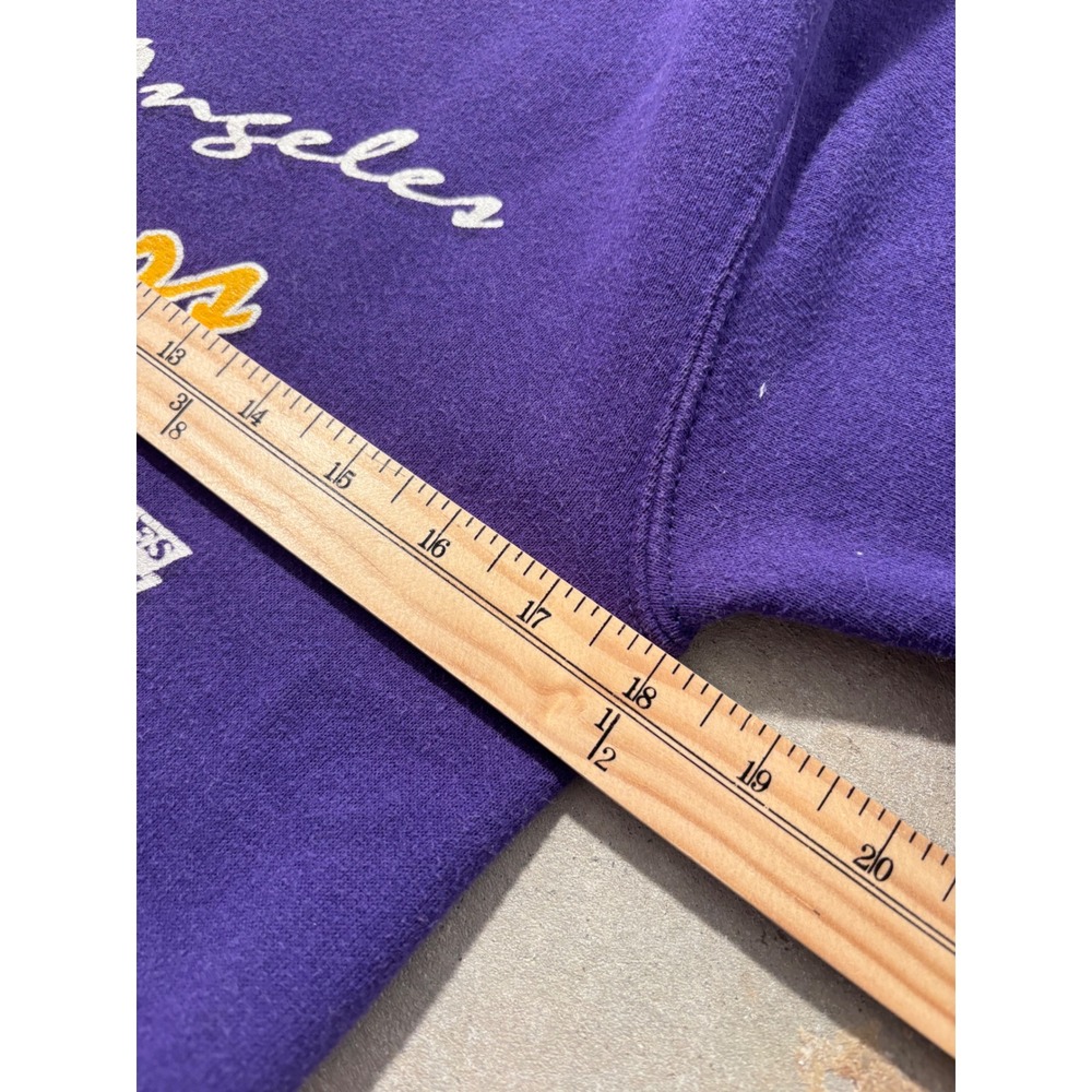 Vintage Lee Sport Los Angeles Lakers Sweatshirt Mens L Purple NBA Made in USA - Picture 3 of 4
